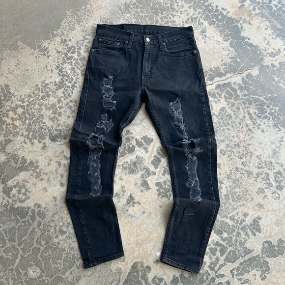 Levi's Other - Levi’s 512 thrashed distressed jeans